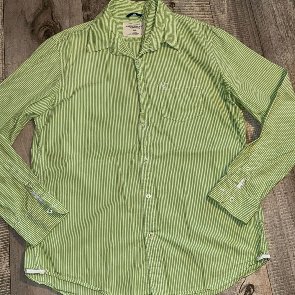 AMERICAN EAGLE Shirt-‎ size LARGE